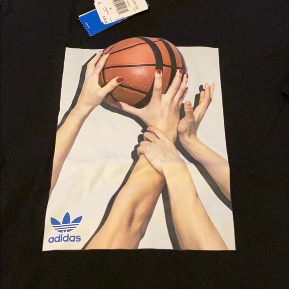 Adidas NYC Gallery Tee - Picture 2 of 3